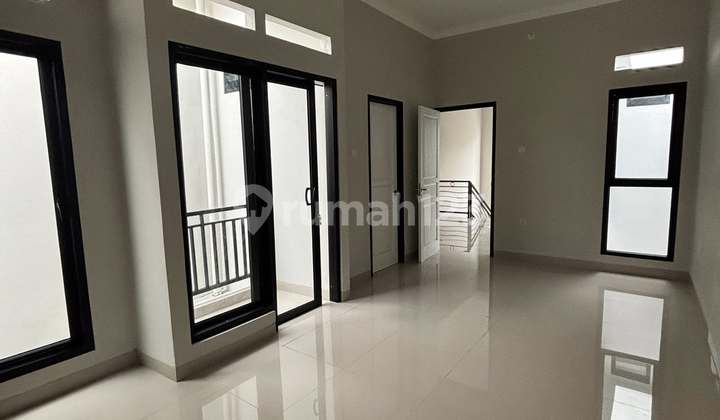 Megapolitan Cinere Complex House Near Cinere Toll Gate 2