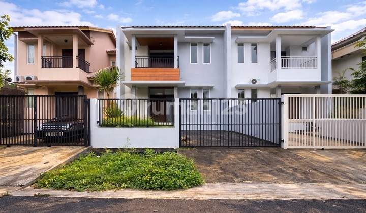 Dream Home in the Elite Complex of Bukit Cinere Indah!