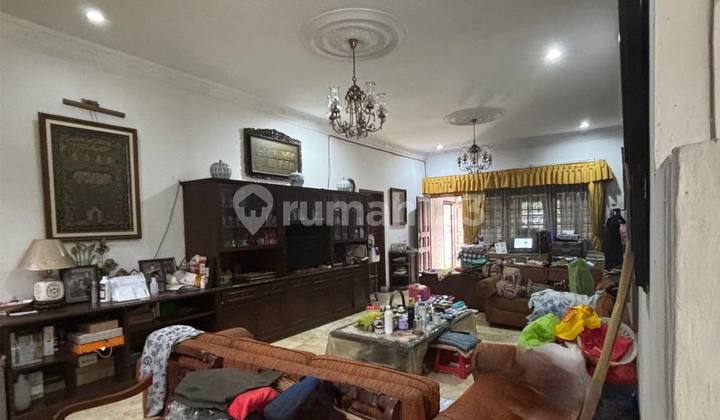 Rumah Mewah di Jantung Bukit Cinere Indah - Jalan Utama Komplek 2