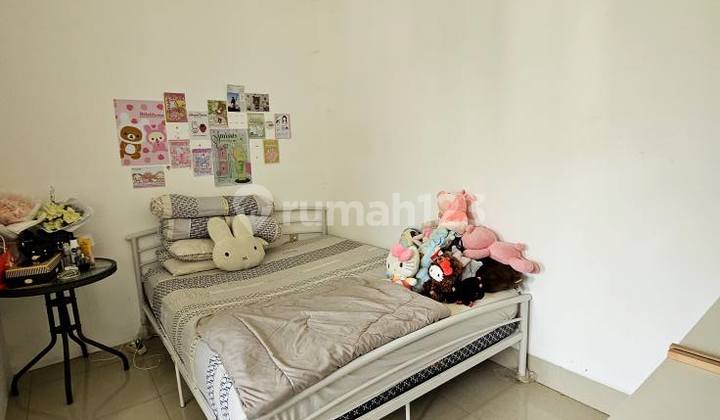 Rumah Luas di Komplek Megapolitan Cinere 2