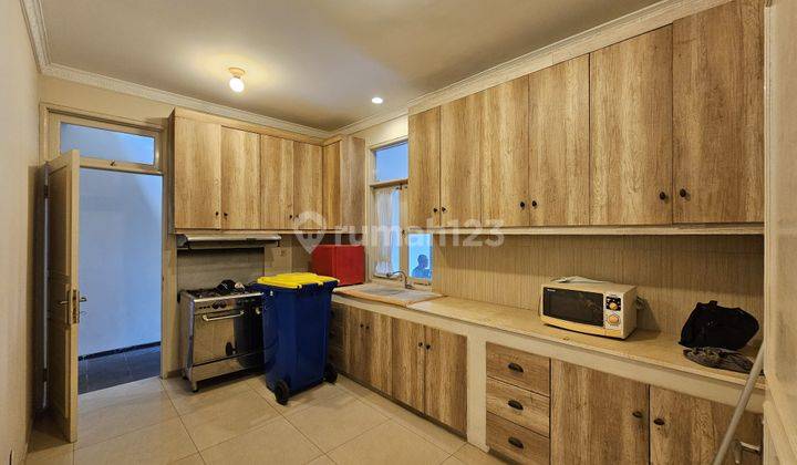 dapur rumah cantik puri cinere baru