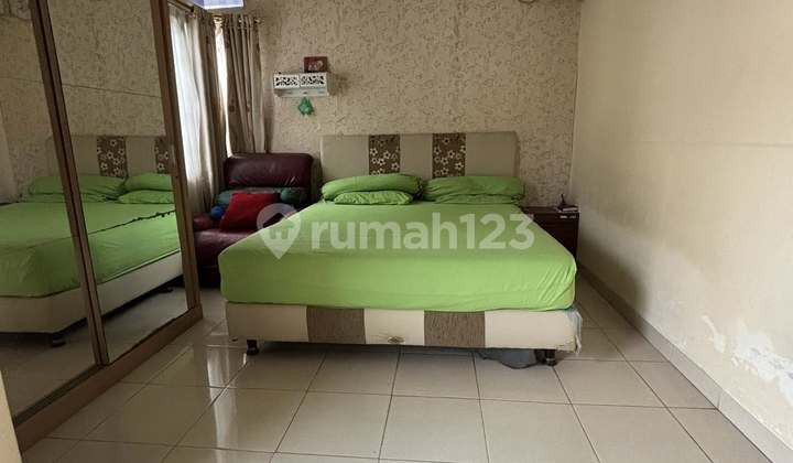 Best Price and Location House in Comfortable Cirendeu Complex 2