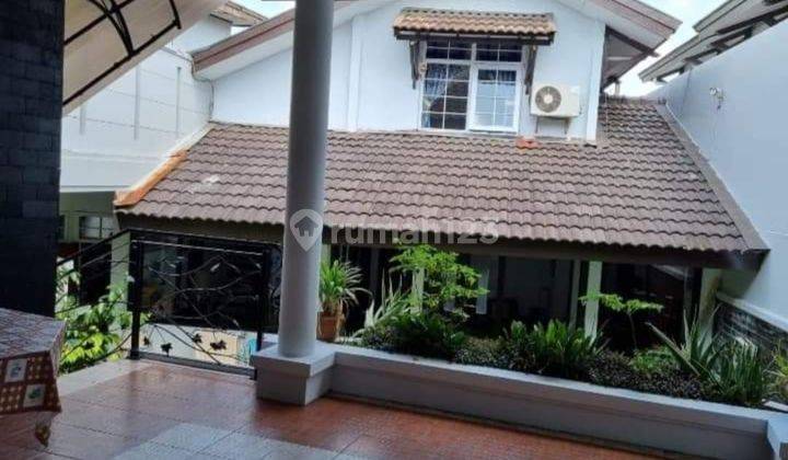 Rumah Bagus 2 Lantai SHM hadap Barat di Sukamulya Indah Pasteur Bandung 1