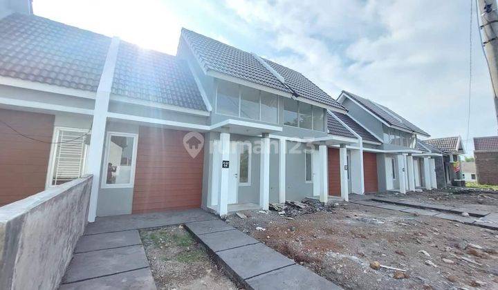 OPER KREDIT Rumah Baru SHM di Raya rembang Pasuruan  4