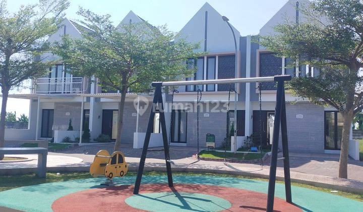 Dijual Rumah  Buduran DP 0 Sidoarjo, 2 Lantai SHM hadap Selatan 1