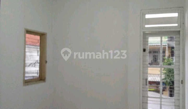 For Sale: Wisma Pagesangan Surabaya House, Unit a2402 2