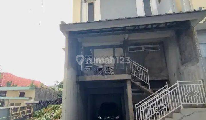 Dijual Rumah Semolowaru Selatan Sukolilo Surabaya Ron.a1333 1