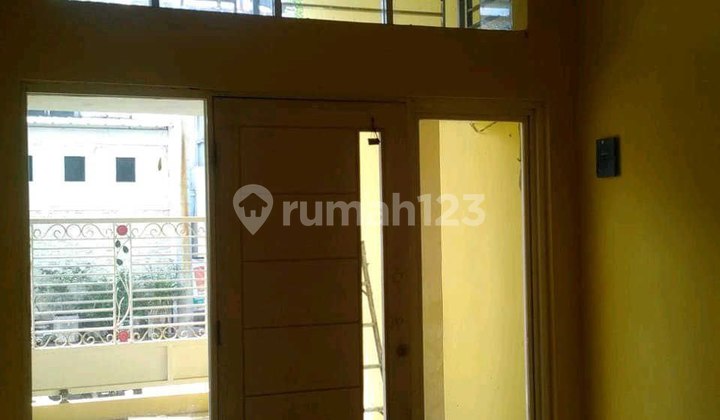 Disewakan Rumah Green Lake Wonorejo Rungkut Surabaya Ron.a2128 2