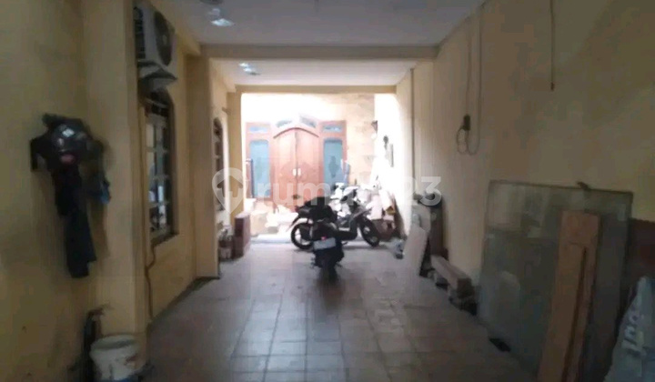 For Sale: Siwalankerto Selatan, Wonocolo, Surabaya Boarding House, Ron.a2312 2