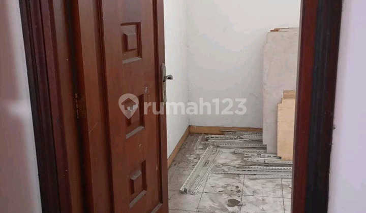 Dijual Rumah Usaha Letjen Suprapto Kepukiriman Waru Sidoarjo Ron.a2958 2