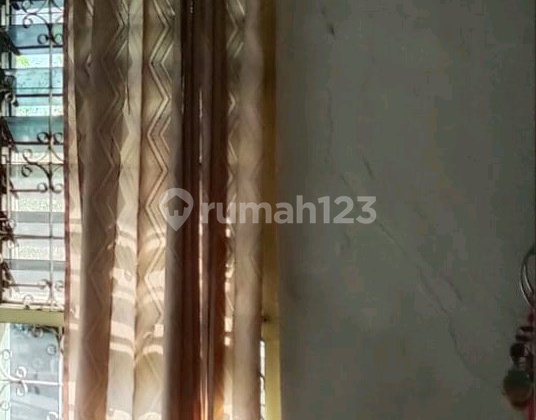 Dijual Rumah Darmo Permai Selatan Dukuh Pakis Surabaya Ron.a2964 2