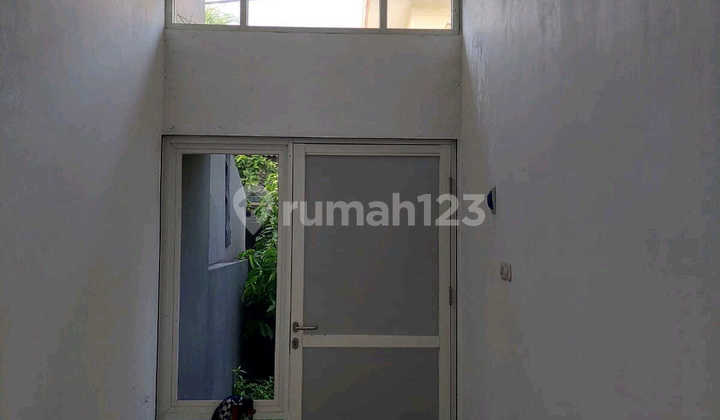 For Rent: Tropodo Wijaya Kusuma Waru Sidoarjo Ron.a2901 House. 2