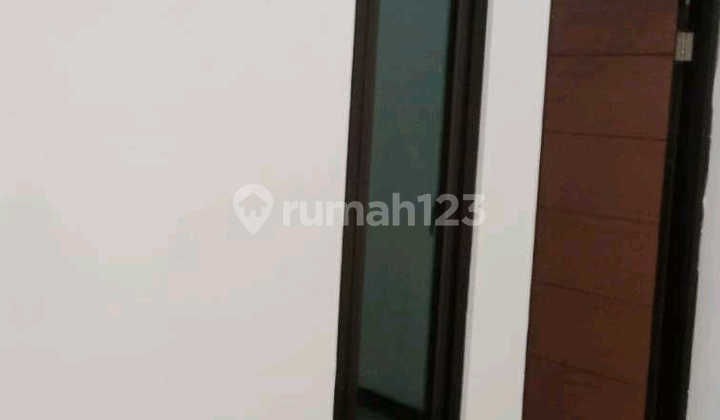 For Sale House in Tenggilis Mejoyo Selatan, Surabaya, Ron.a2550 2