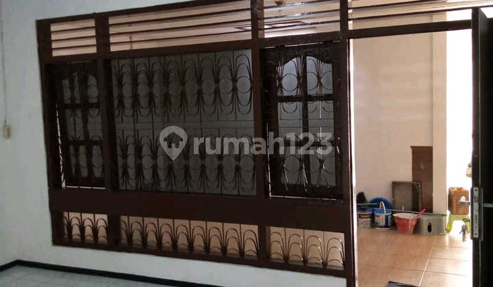 Disewakan Rumah Semolowaru Sukolilo Surabaya Ron.a1902 2