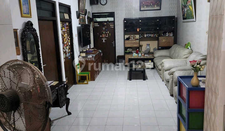 For Sale House in Kendangsari, Tenggilis Mejoyo, Surabaya, Ron.a2705 2