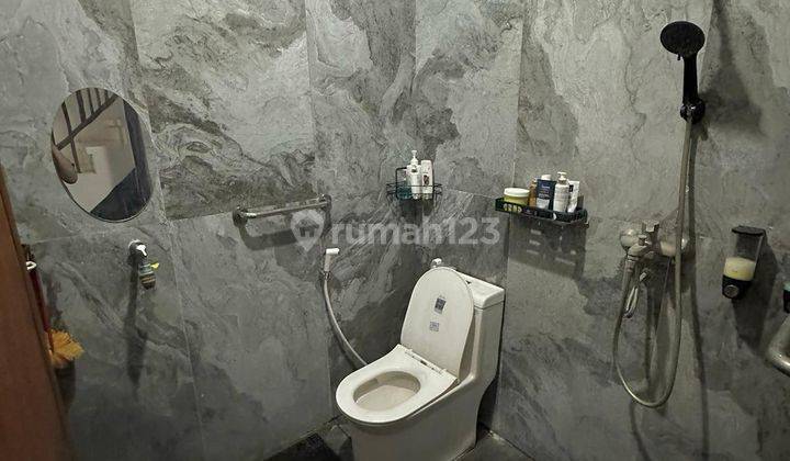 foto lainnya dijual rumah wisma menanggal gayungan