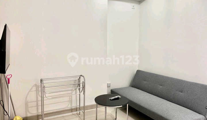 For Rent: Klaska Residence Tower Azure Apartment, Wonokromo, Surabaya Ron.a2973 For Rent: Klaska Residence Tower Azure Apartment, Wonokromo, Surabaya Ron.a2973