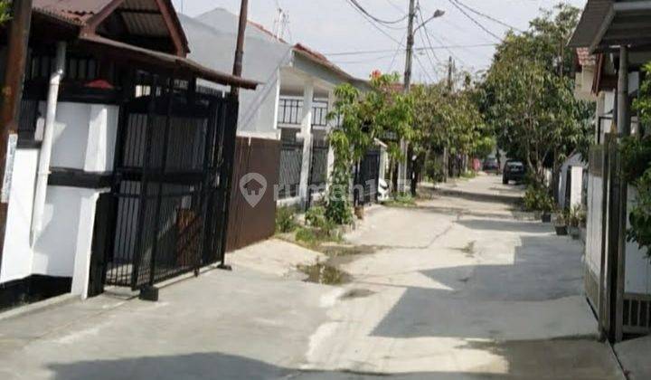 Disewa Rumah di Harapan Indah Bekasi  10