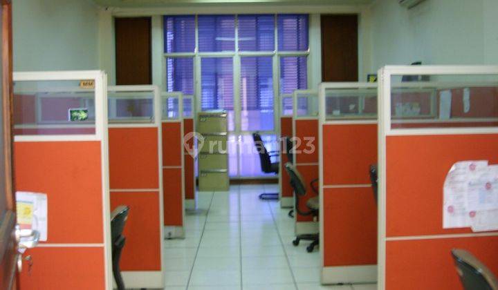 Bangunan Kantor 5 Lt Jl.falatehan Melawai Jakarta Selatan 2