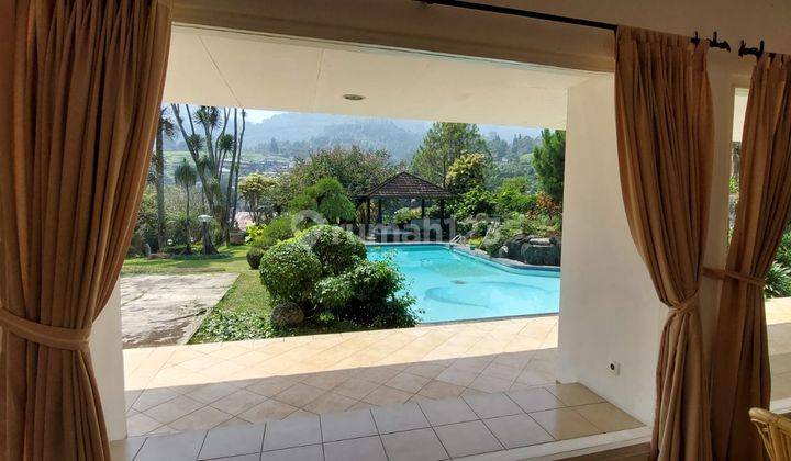 Rumah villa 1 Lantai SHM View Bagus Di Jl. Raya Puncak Tugu Bogor 1