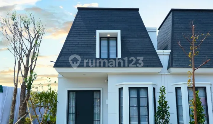 Modern house with complete facilities in Citra Garden Bekasi, 5 minutes from the exit toll. Modern house with complete facilities in Citra Garden Bekasi, 5 minutes from the exit toll.