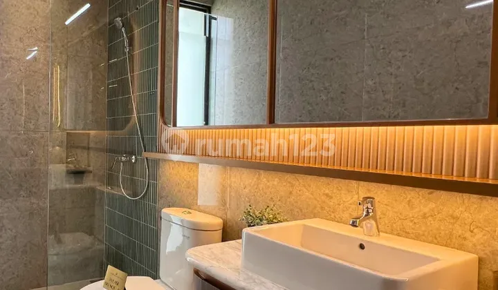 2-story house in Citra Garden Bekasi, only 5 minutes from the toll exit. 2-story house in Citra Garden Bekasi, only 5 minutes from the toll exit.