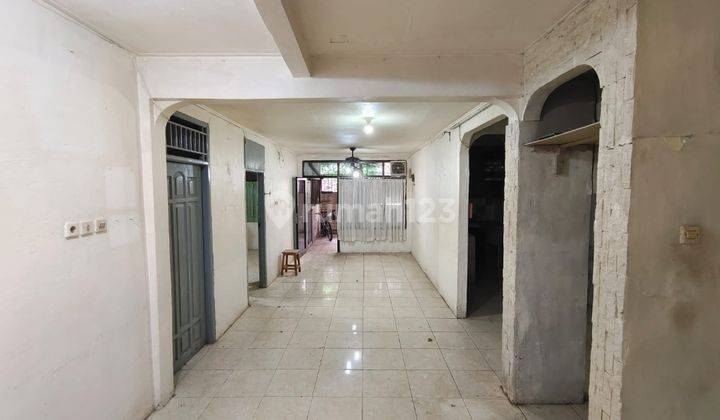 RUMAH 1,5 LANTAI DI BOJONG INDAH JAKARTA BARAT 3