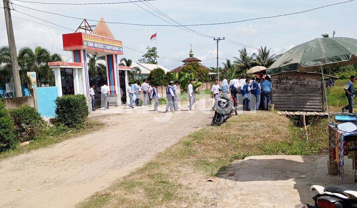 Rumah lokasi depan sekolah SMA 2