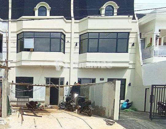 Dijual Rumah Siap Huni Bergaya American Klasik Di Kalibaru Cilodong, Kota Depok Dekat Grand Depok City 2