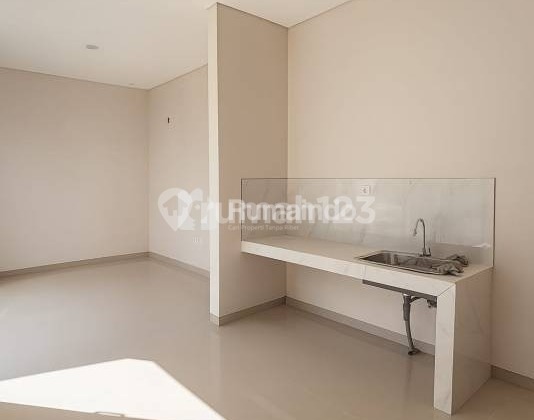 RUMAH MEWAH CLUSTER TELAGA BODAS GAJAHMUNGKUR SEMARANG 2