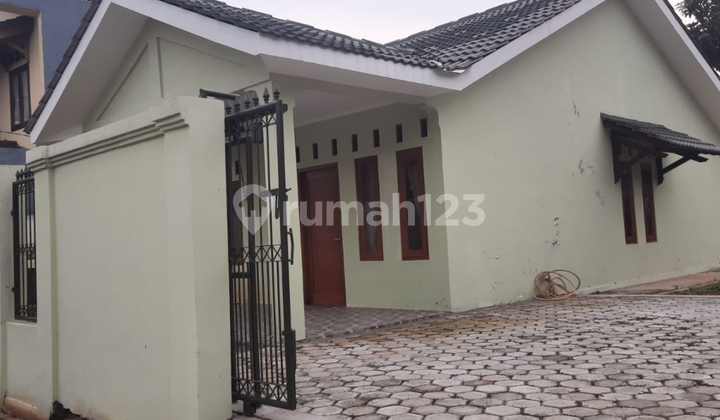 Rumah Disewakan di Jatiwarna Pondok Gede Bekasi Siap Huni 4