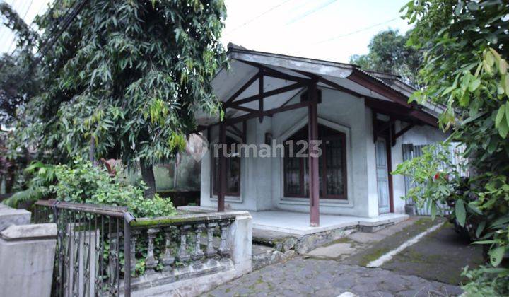 Rumah Lokasi Strategis di Jalan Pangeran Cornel Pesanggrahan Sumedang  3