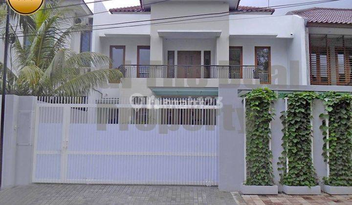 Disewakan Rumah di Area Menteng Jakarta Pusat STD139   2