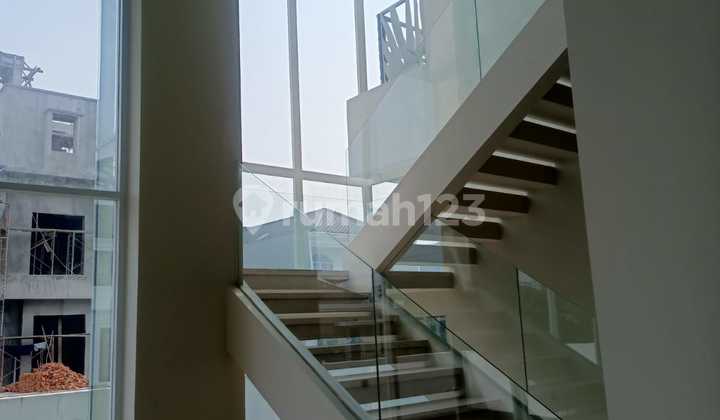 Dijual Rumah Area Premium di Pantai Indah Kapuk 2