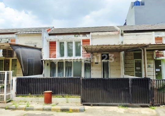 Strategic House for Sale in Mutiara Cimanggis Cluster 2