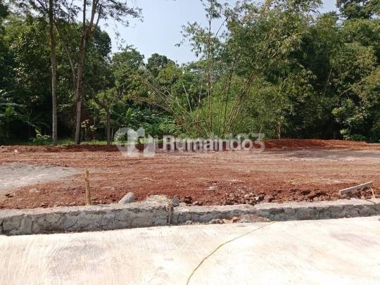 Land Near Unnes Campus Ready to Build Boarding House with SHM (Certificate of Ownership). 2