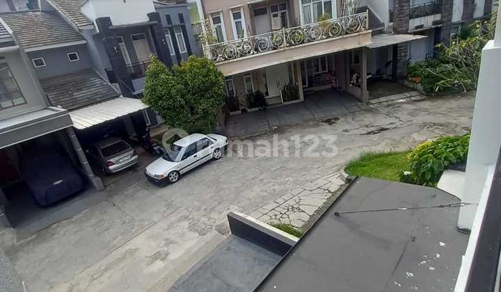Luxury Ready-to-Occupy House in a Cluster at Geger Kalong Near UPI Campus 2