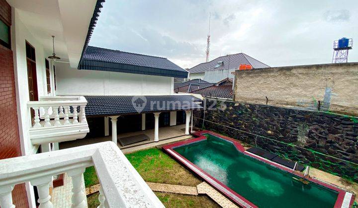 Jual Cepat Rumah Klasik Harga Menarik Di Setra Sari Indah Dekat Tol Pasteur 1