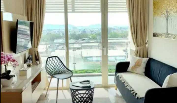 Jual Cepat Apartemen Luxury 2Br Full Furnished Lantai Rendah Harga Termurah di Landmark Residence 1