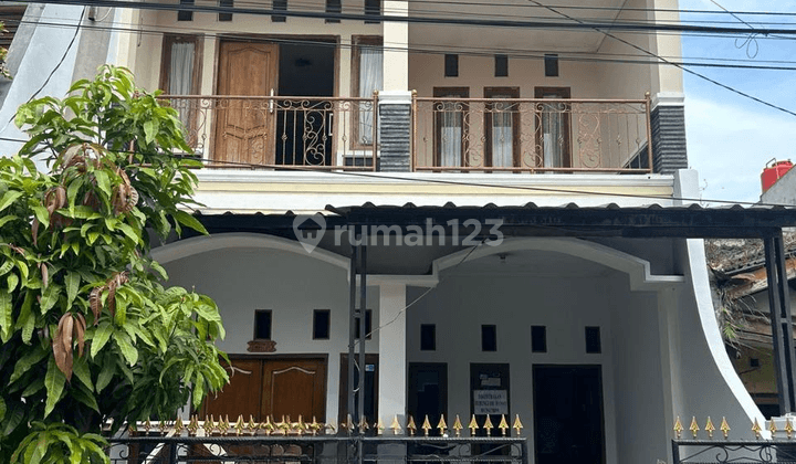 Disewakan Cepat Rumah Dalam Komplek Cempaka Arum Dekat Polda Jabar  1