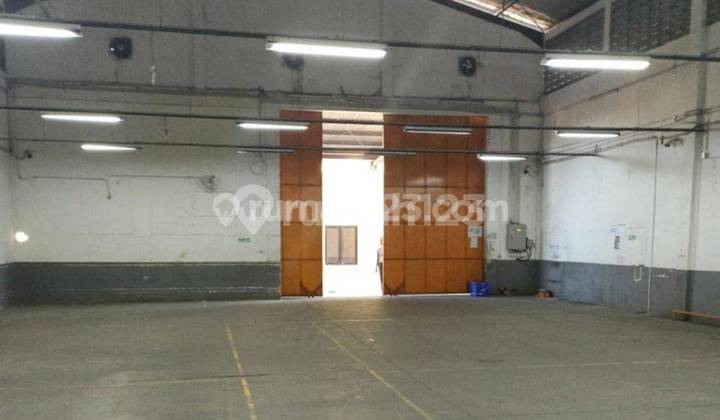 DIJUAL Gudang hadap jalan raya siap pakai luas 1100m2 di Rawamangun Jakarta Timur 2