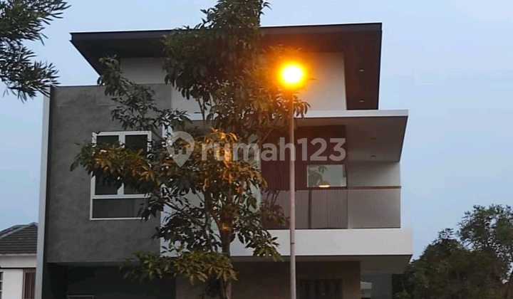 For Sale / Rent Mocca Vrbana Dian Istana Graha