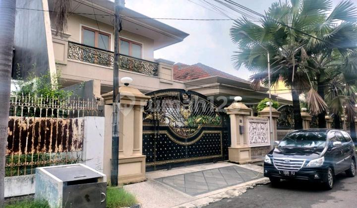 Rumah Manyar Kertoarjo Dekat Bonnet 2