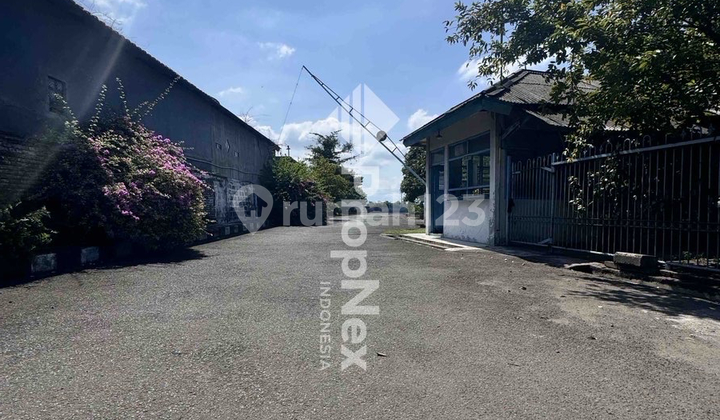 Raya Gilang Selatan Taman Sidoarjo