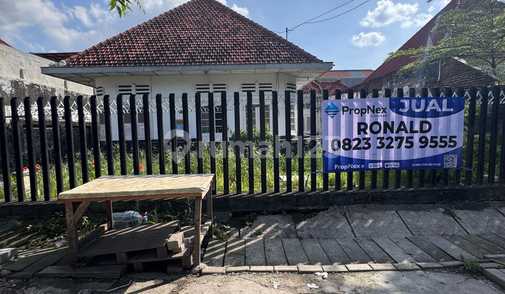 Jl Karimata near Jl Sulawesi, Kertajaya