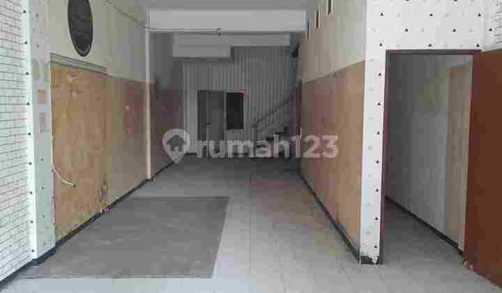 Satelit Town Square Main Street Sukomanunggal Shop House 2
