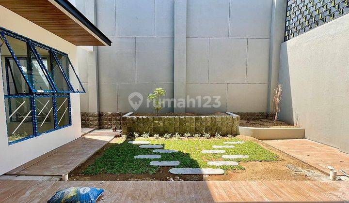 Brand New Modern Minimalist Design Eastwood Rumah SHM - Sertifikat Hak Milik 2