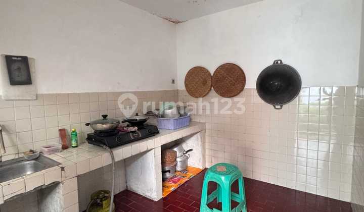 Jl Karimata near Jl Sulawesi, Kertajaya 2