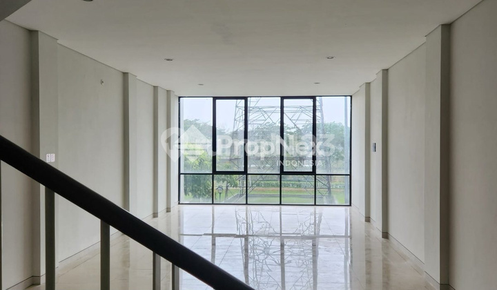 Greenlake Citraland dekat Binus Samudera Supermarket 2