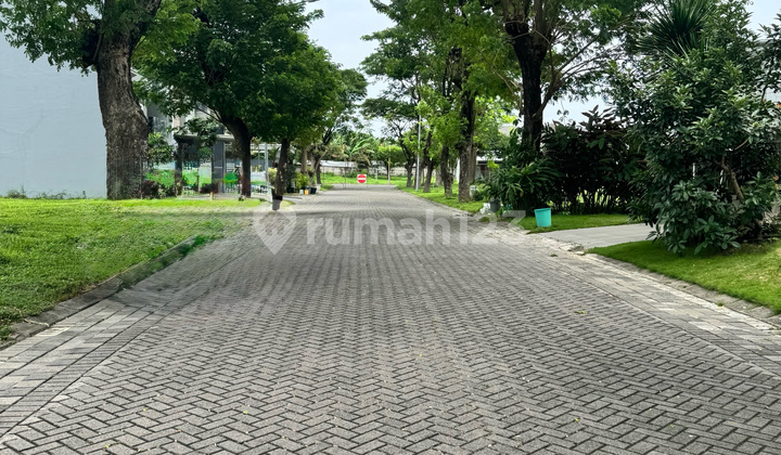 Woodland Row 3 Mobil Longgar Bukan Dalam Cluster 2